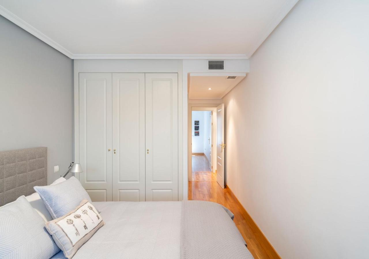 Ayala By Flatsweethome *