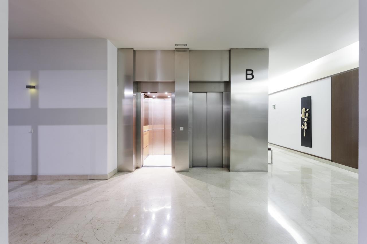 Ayala By Flatsweethome *